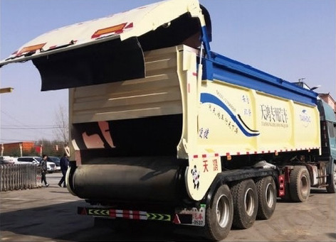 Bulk grain transport semi-trailer